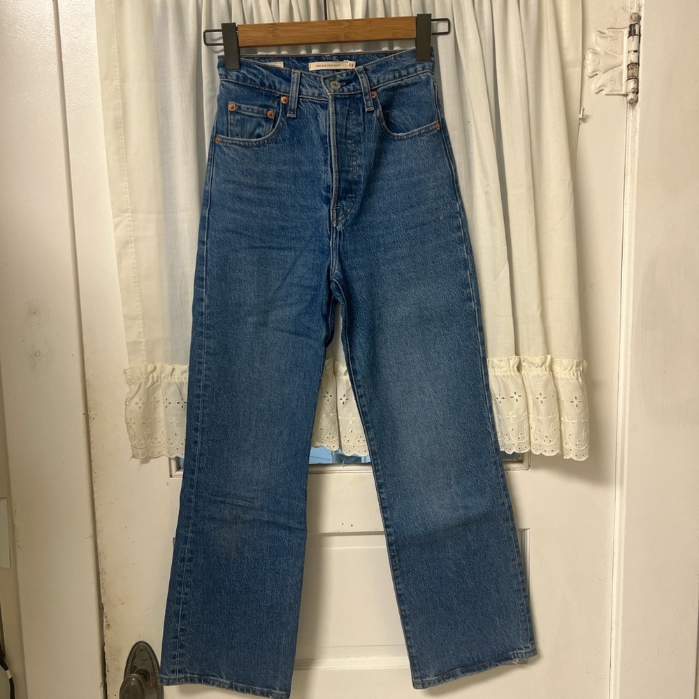 LEVI’S RIBCAGE CROP BOOT SIZE 24